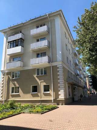 Апартаменты Apartment on Lenina Барановичи-1